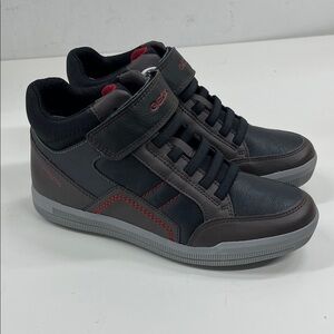 NWT Geox High Top Sneaker in Grey/Brown/Black Size 3.5